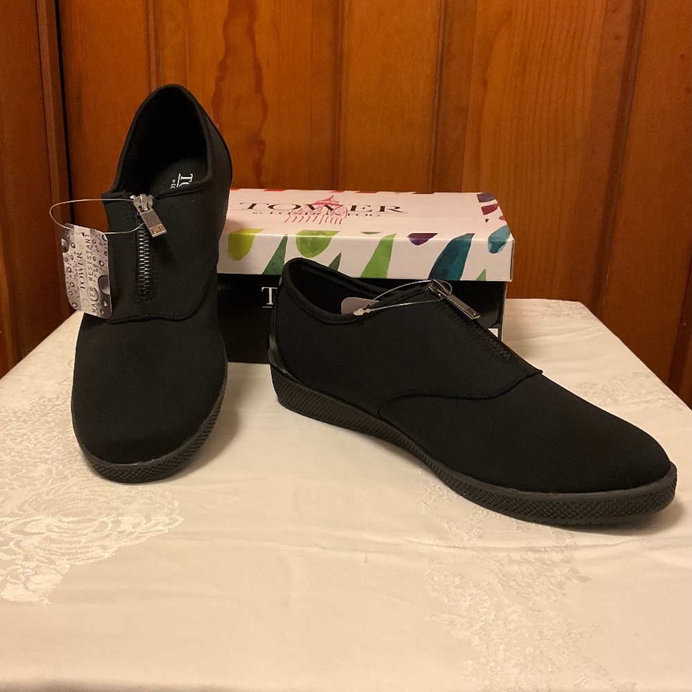 Women’s Black London Fog Tower Amie Water Resistant Shoes Size 10 NWT